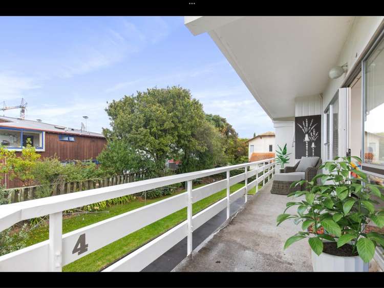 4/9 Marau Crescent Mission Bay_10