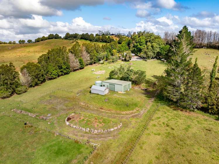 136 Knight Road Ruatangata West_36