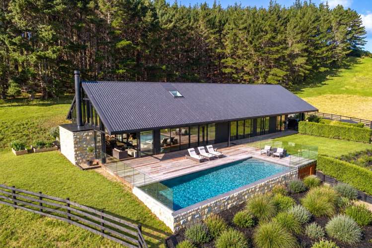 117a Onetangi Road Waiheke_1