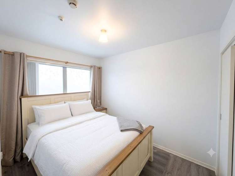 203/10 Flower Street Eden Terrace_3