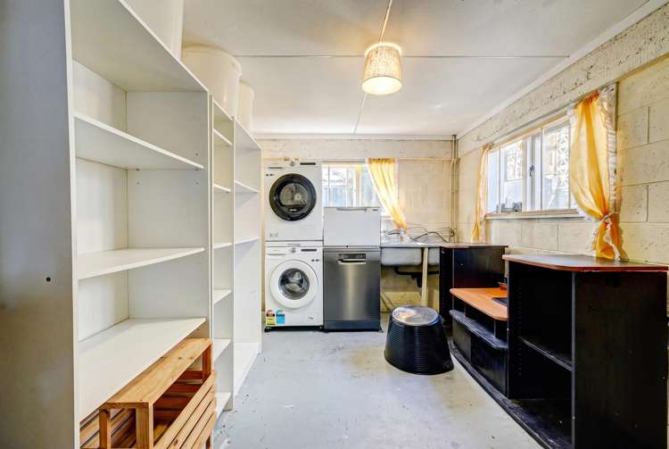 18 Millbrook road Henderson_21