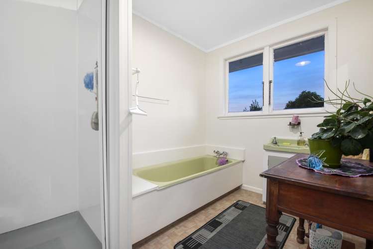 686 Dillons Point Road Dillons Point_16