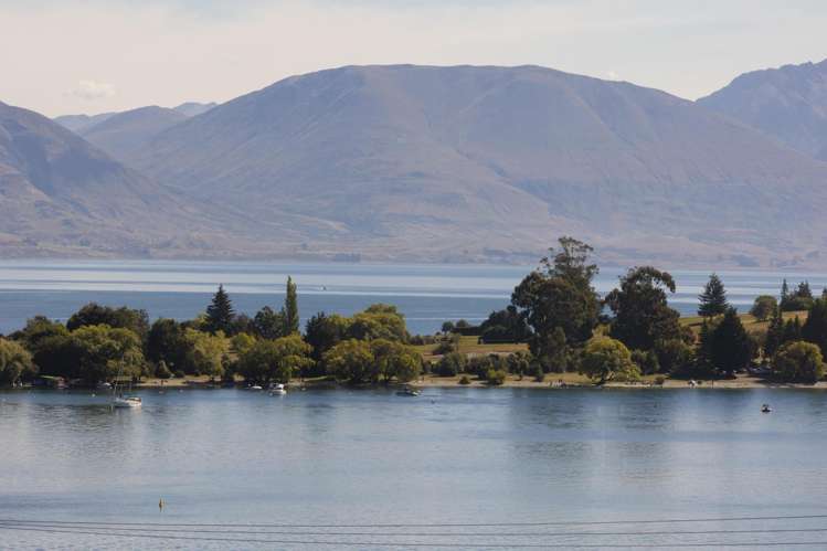 468 Peninsula Road Kelvin Heights_29