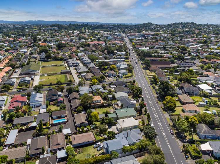 63 Mount Smart Road Onehunga_18