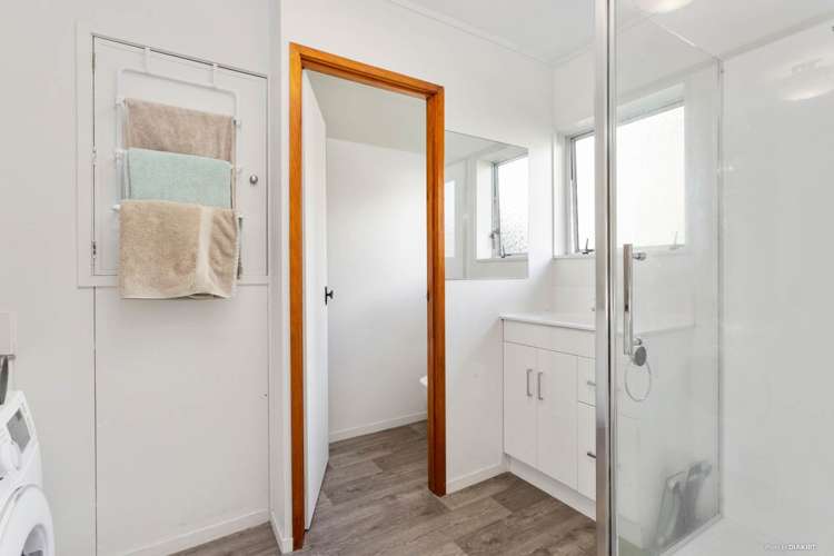 1/12 Finchley Road Torbay_9