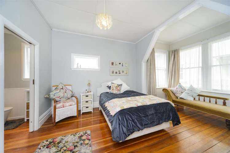 89 Bridge Street Bulls_8