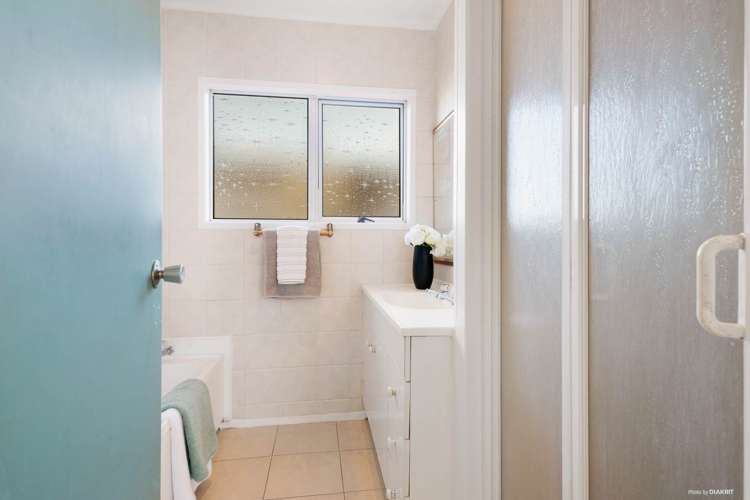 779 East Coast Road_4