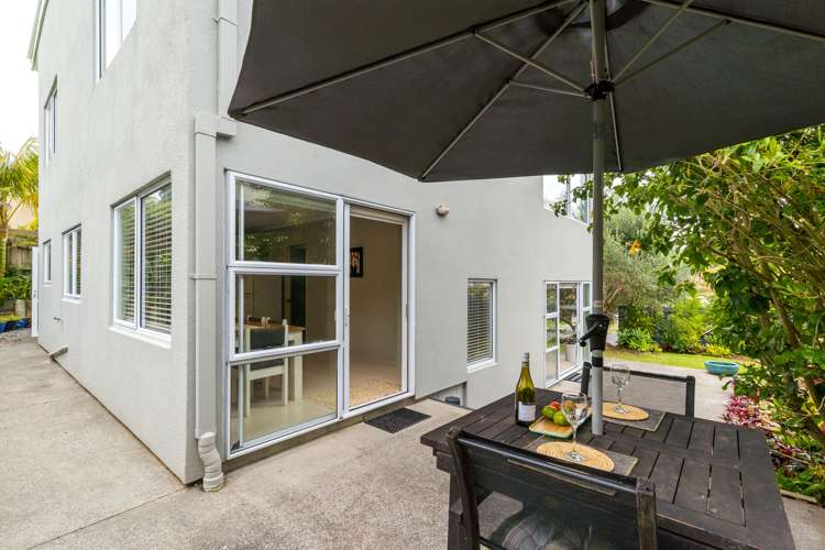 21 Donald Street Stanmore Bay_14