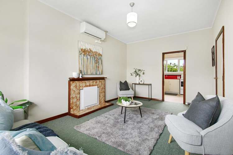 54 Thornycroft Avenue Epuni_3