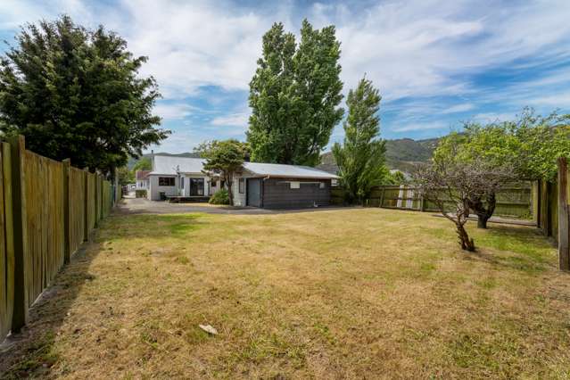 2 Gibson Crescent Naenae_4