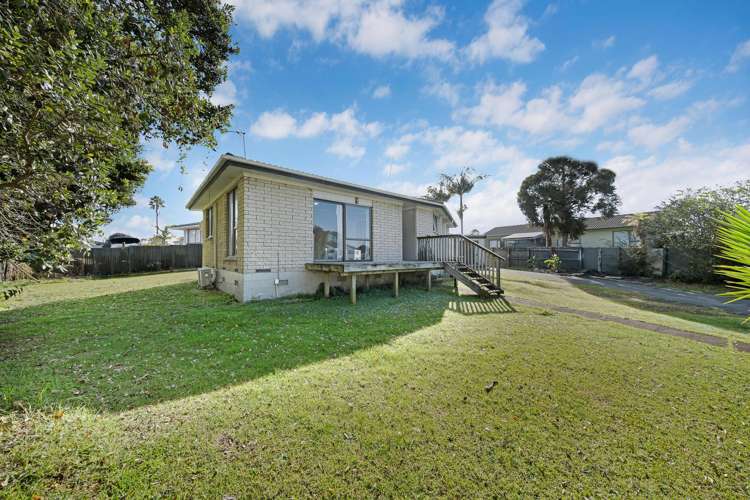 25 Sharland Avenue Manurewa_15