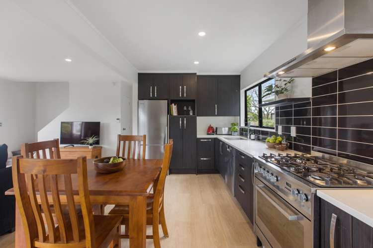 1/105 Lancaster Road Beach Haven_5