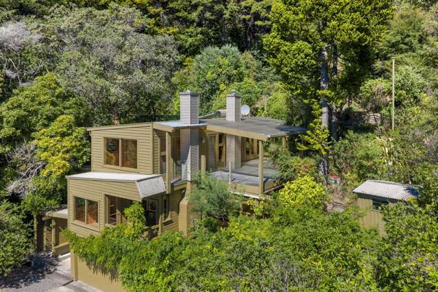 Sunshine Bay - Where the Sounds Truly Shine