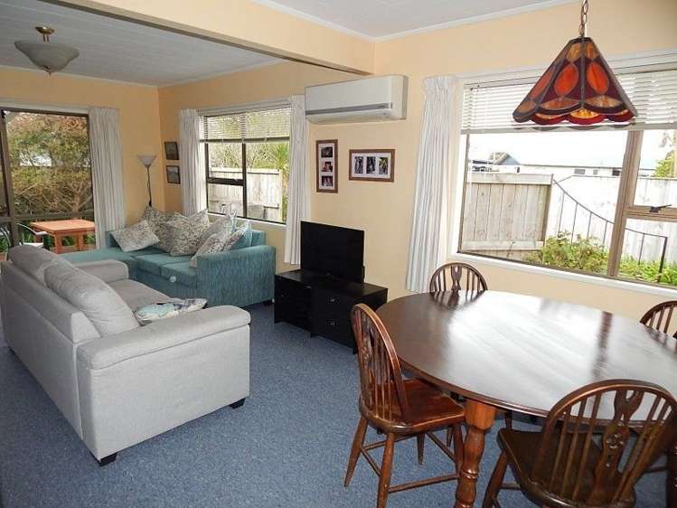 6 Martin Place Carters Beach_4