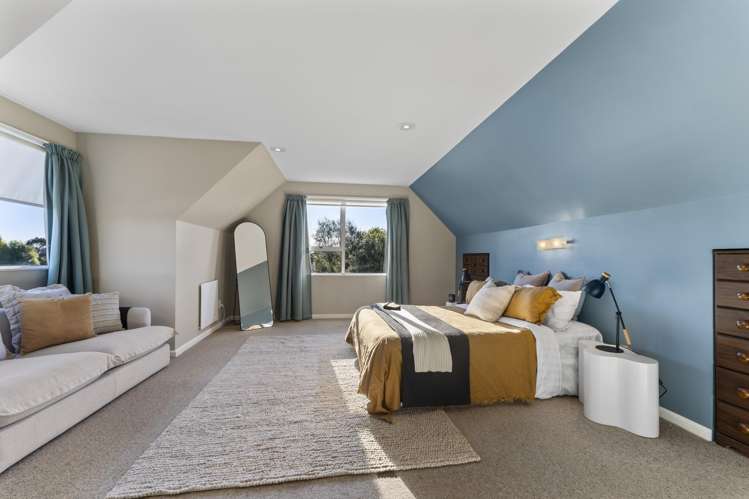 33 Gibson Drive Hornby_12