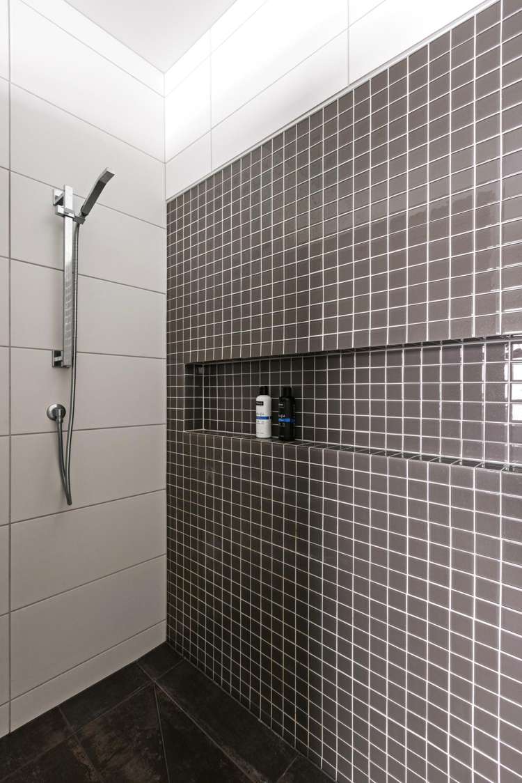 98 Harbour Drive Otumoetai_27