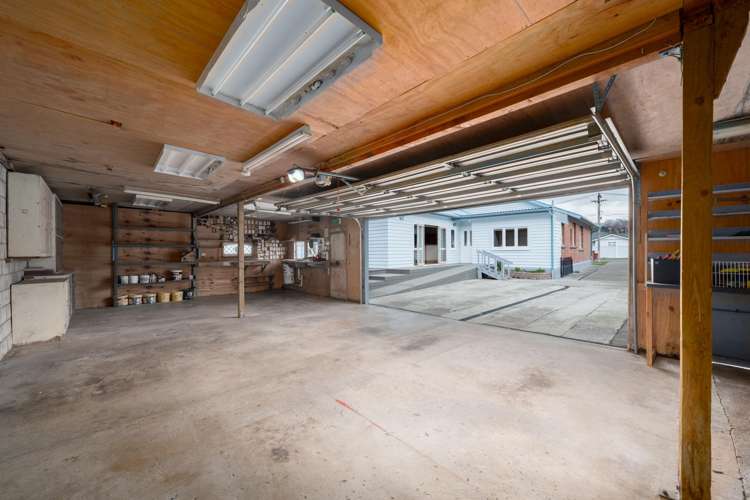 38 Tennyson Street Petone_28