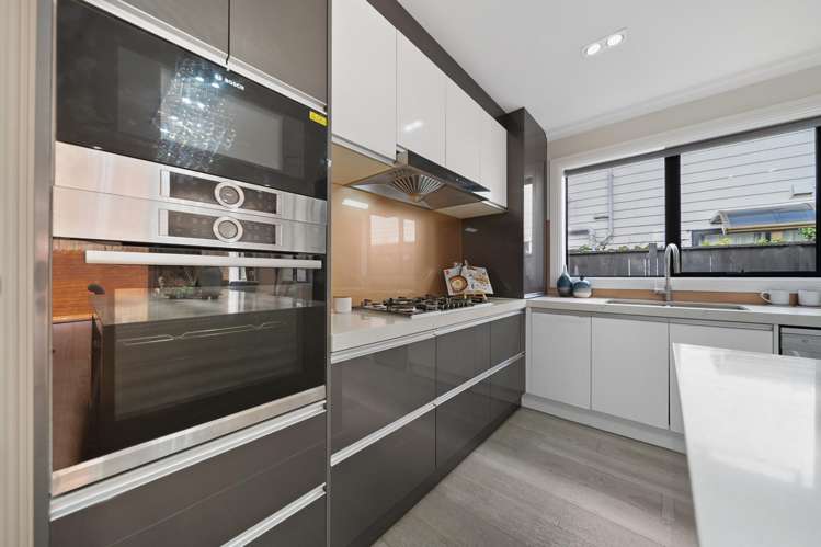 12 Drover Close Flat Bush_11