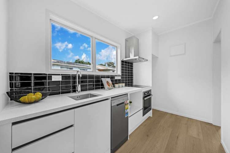 8/10A Arabi Street Sandringham_7