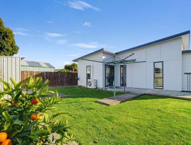 Freehold. Built 2013/2014. Three Bedrooms.