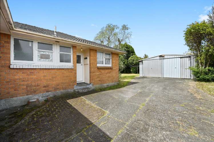 77 Snell Drive Chartwell_18