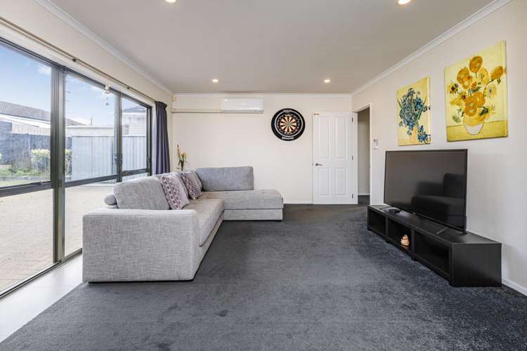 2/14 Prictor Street Papakura_5