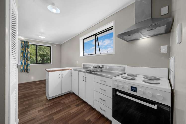 25 Sharland Avenue Manurewa_8