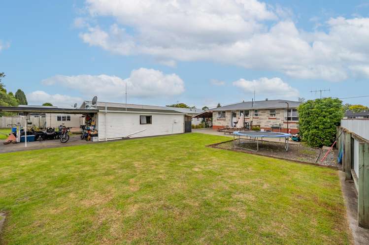 14 Read Crescent Clive_17