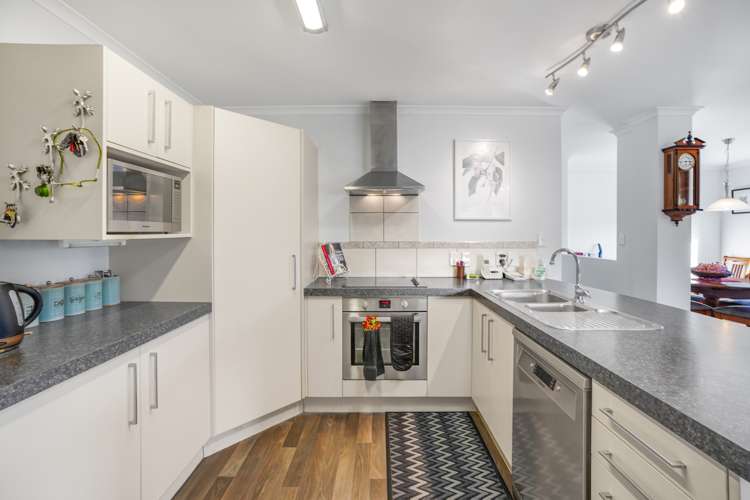 9 Ashburn Road Wainuiomata_5