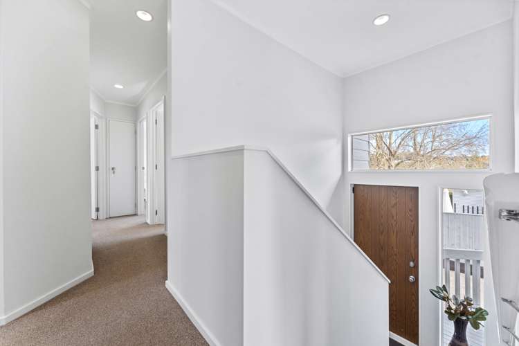 2/142 Archers Road Glenfield_18