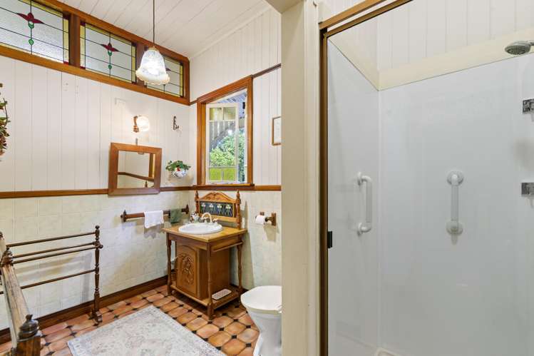 7 Knoll Road Tamborine Mountain_11