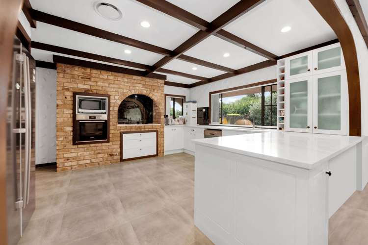 17B Gracechurch Drive Flat Bush_8