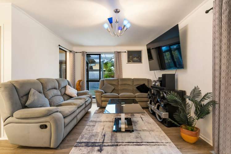 21 Fitzherbert Ave West Harbour_3