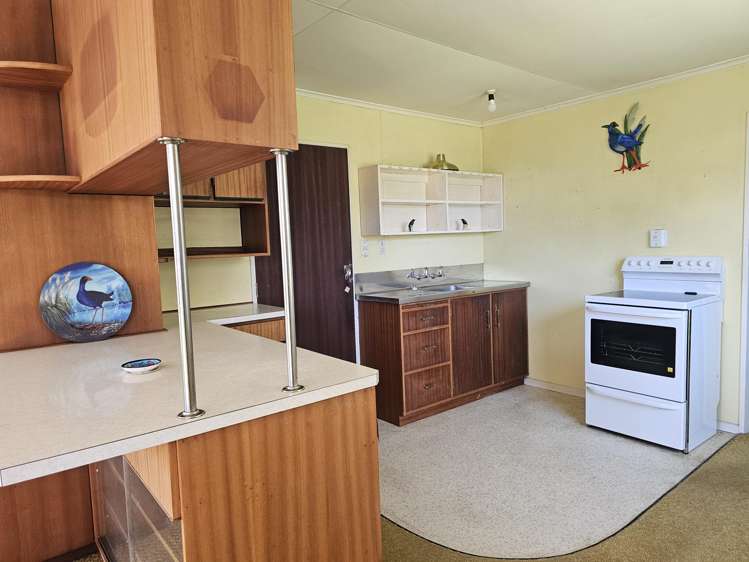 39 Muaupoko Street Hokio Beach_2