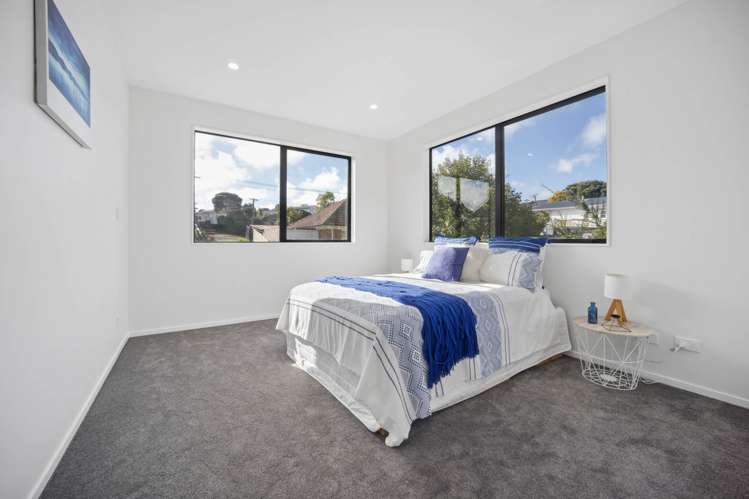 7A Craigbank Avenue New Lynn_10
