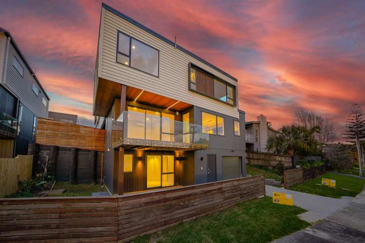 34A William Souter Street Forrest Hill_32