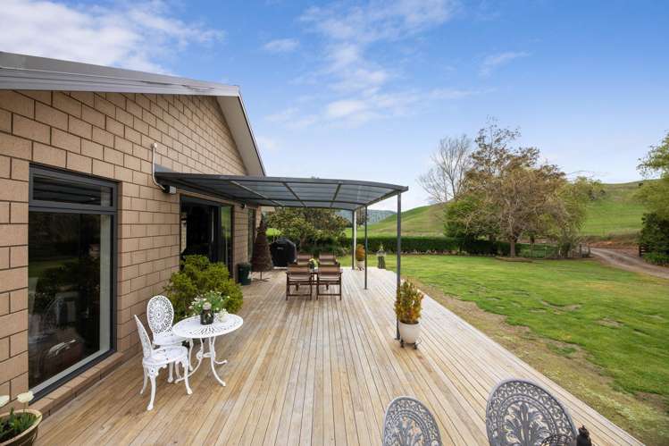 525 Avondale Road Waihopai Valley_16