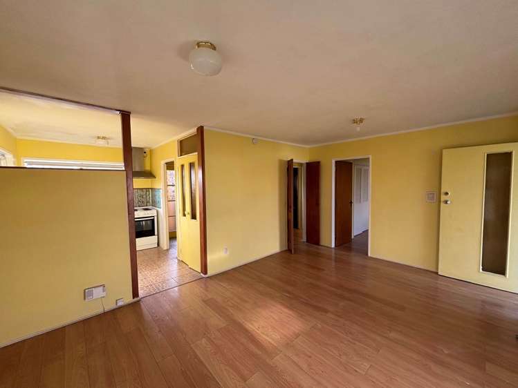 1/6 Hedge Row Sunnyhills_3