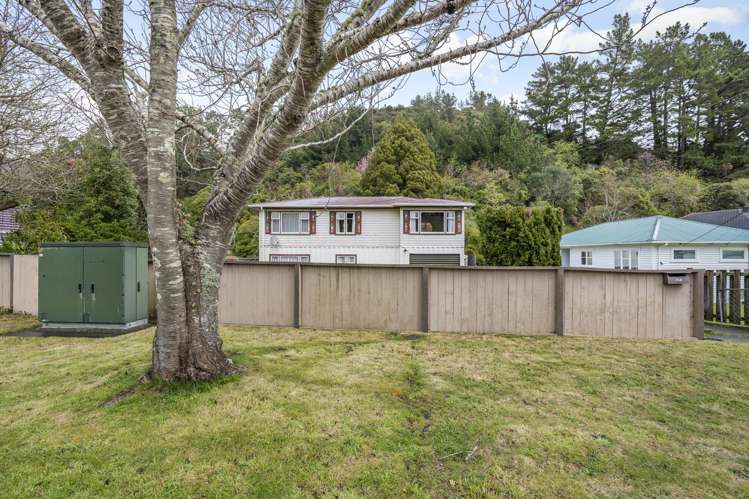 102 Hine Road Wainuiomata_28