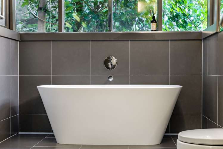 80b Bassett Road Remuera_24