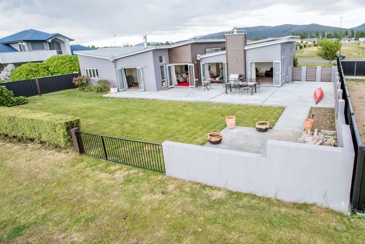 24 Acheron Way Te Anau_18