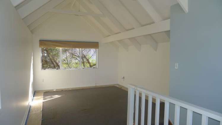 2/40 Nelson Street Petone_1