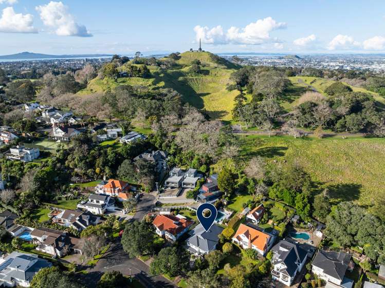 37 Lewin Road Epsom_13