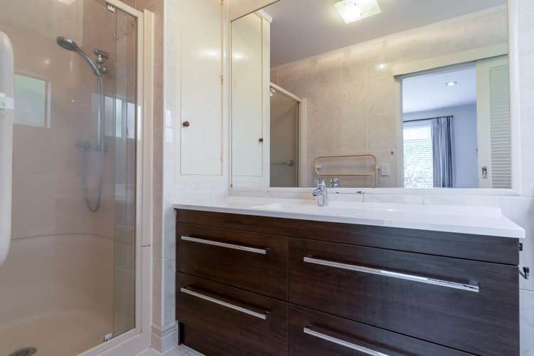 5 Berowald Place Saint Heliers_10