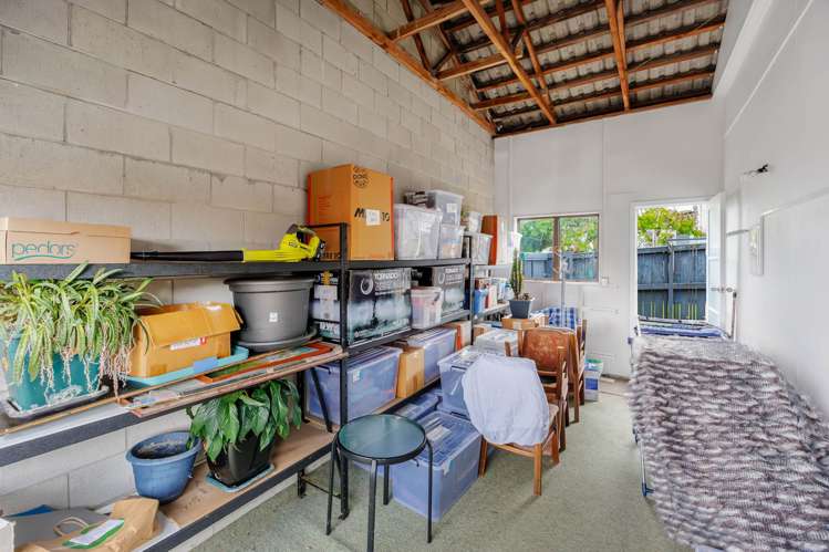 1574 Dominion Road Extension Mt Roskill_20