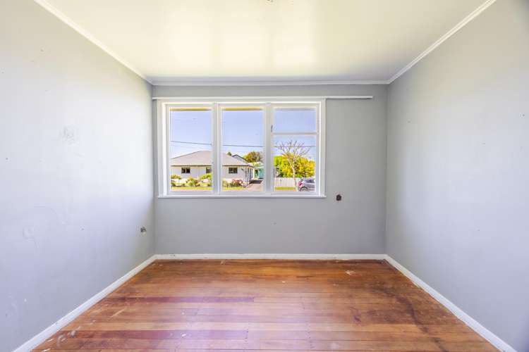 804 Bledisloe Street Raureka_6