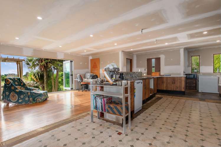 120 Belk Road South Kaimai_6