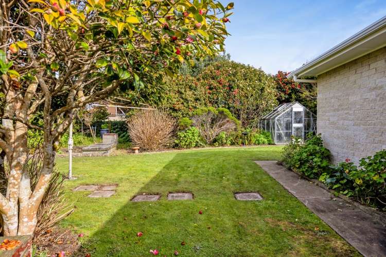 84 Domett Street Opunake_26