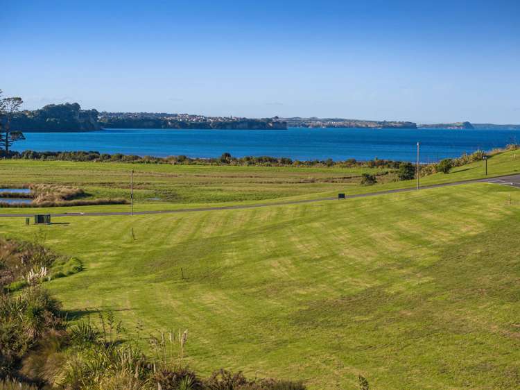 1 Taemai Place, Weiti Bay Okura_14