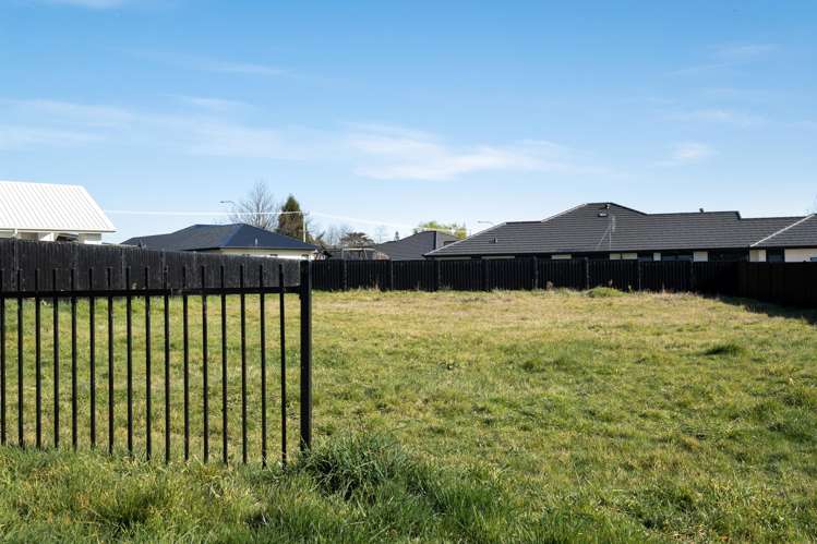 5 Petre Lane East Taieri_2